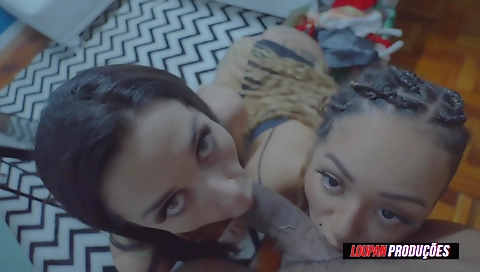 Mas counted with her boyfriend santa pussy