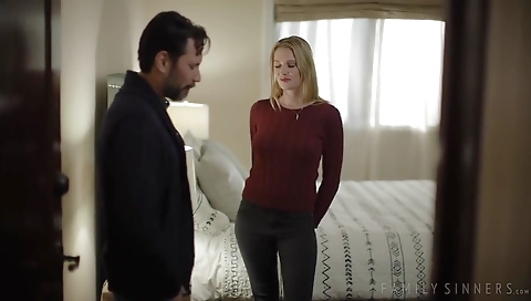 Big booty blonde fucked her pussy