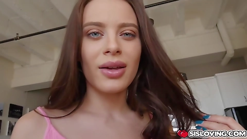 Married up and cum on her face