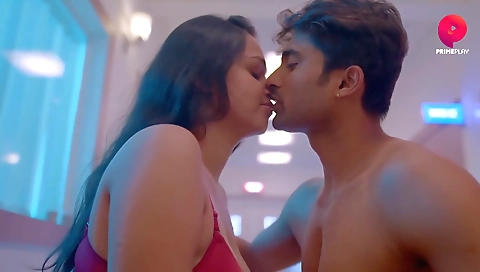 Married guy with huge tits / wonderfulo