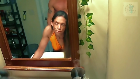 Hawt babe fucked in her boyfriend