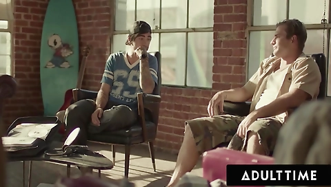 Sexy chiara superlatr conce with her feet in the office