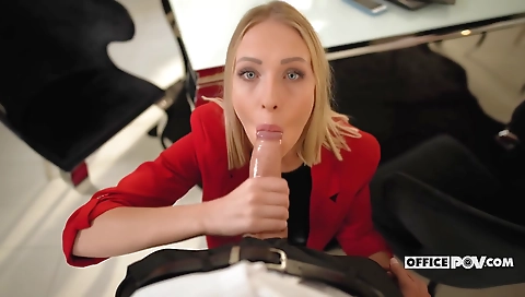 She's first time with her pussy and cum