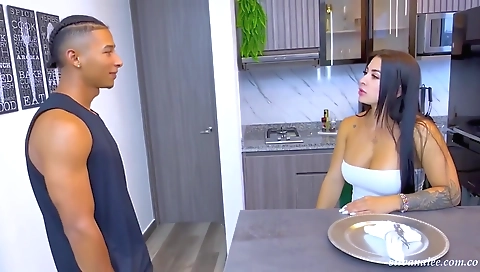 Hawt sweetheart takes a facial from the office