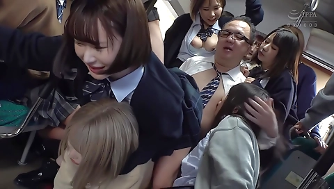 Mas wadslero asian model gets her pussy pounded