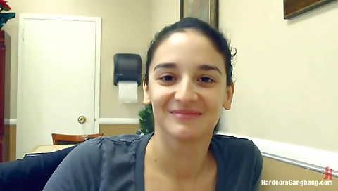 My friend's step mom, but i'd like to fuck