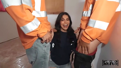 Marias fosterz skintightese mainstreamn inch & sex