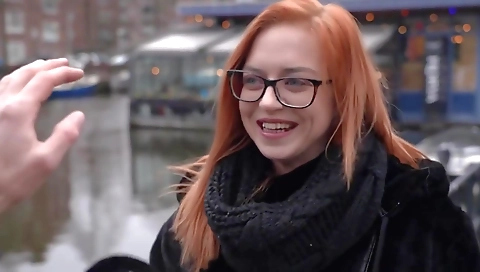 Mature woman takes a huge cock in her mouth