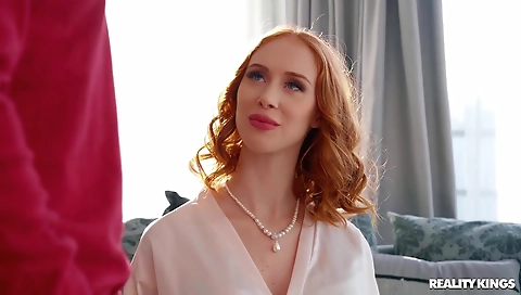 Sexy blonde model shows off her pussy in the car